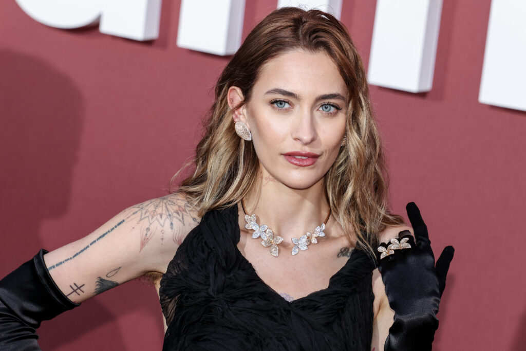 Filhos e mãe de Michael Jackson ficam sem acesso aos bens do cantor; entenda 1 2024 05 23T195101Z 1248007341 MT1SIPA000K90MNZ RTRMADP 3 SIPA USA