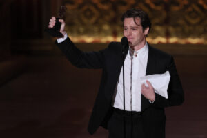 2024 06 17T030701Z 376979788 HP1EK6H08NMDZ RTRMADP 3 AWARDS TONY