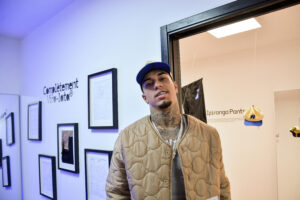 Veigh mostrou todo seu estilo em Paris