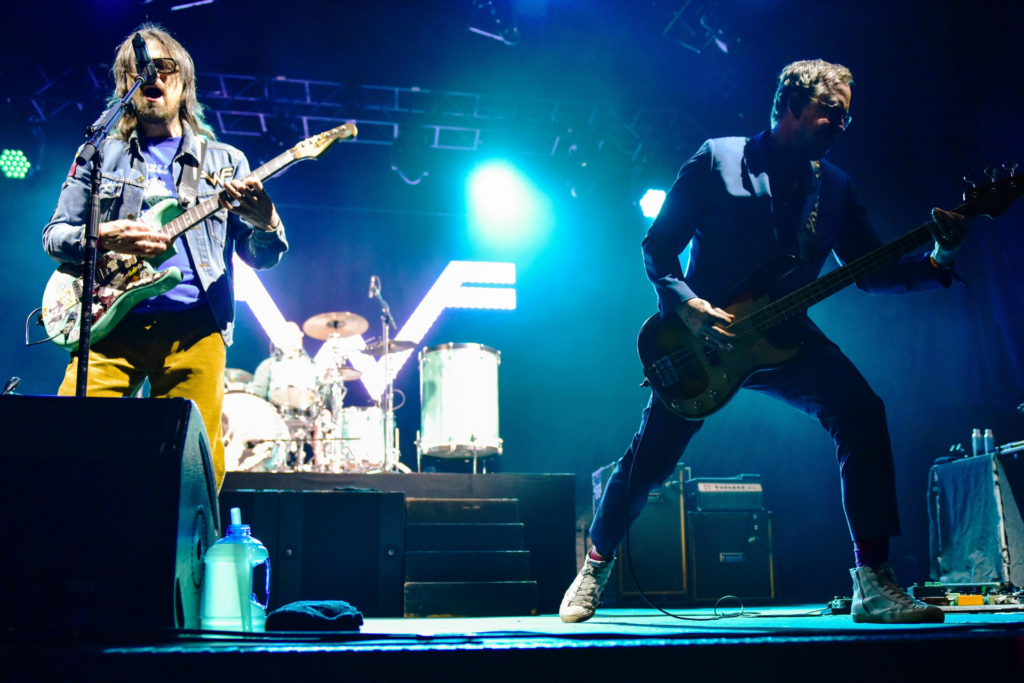 Weezer anuncia turnê em celebração aos 30 anos de 'Blue' 1 Weezer (Foto: Reuters)