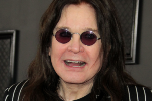 Ozzy Osbourne cancelou sua presença em uma convenção de filmes