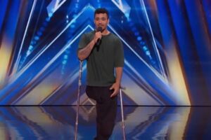 O bboy Samuka no palco do programa "America's Got Talent", da NBC