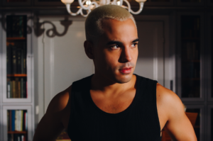 Bruno Gadiol une forças com Valesca Popozuda