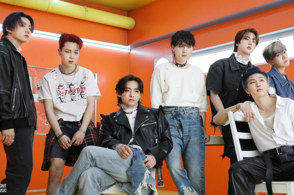 BTS se torna o 1º grupo com mais de 40 bilhões de streams no Spotify 1 BTS