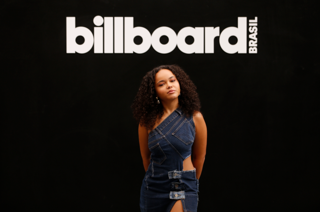 Billboard Descobre: Joyce Alane 1 Joyce Alane