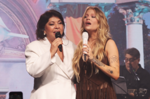Roberta Miranda com Luísa Sonza