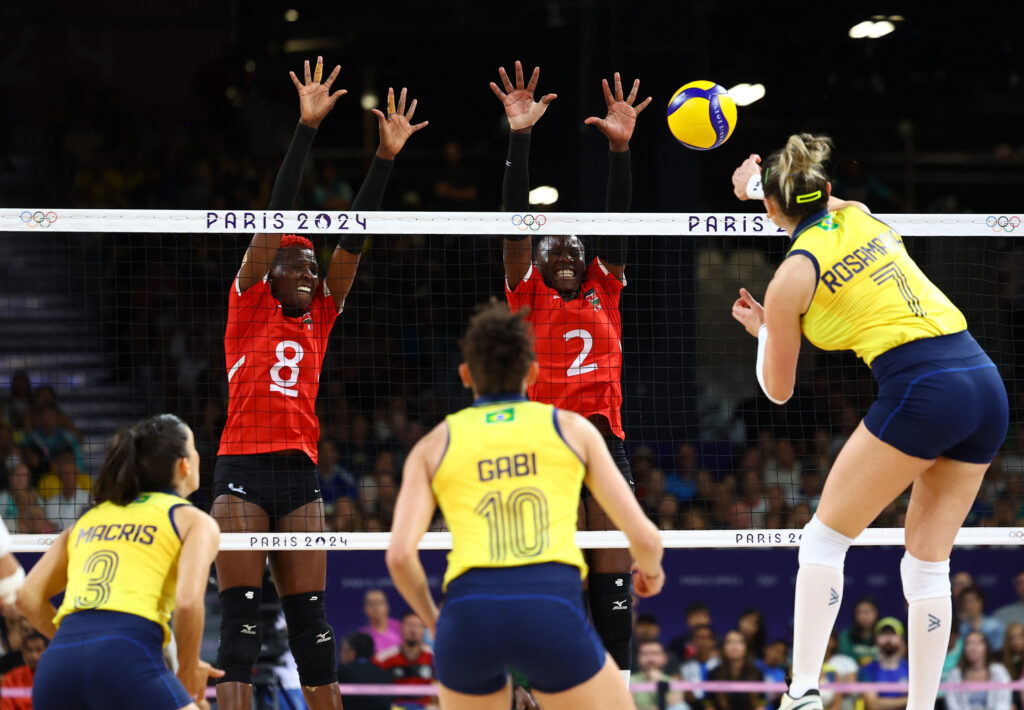 Hit de Pabllo Vittar vira hino da estreia feminina do vôlei brasileiro nas Olimpíadas 1 2024 07 29T114738Z 52028355 UP1EK7T0WRBVE RTRMADP 3 OLYMPICS 2024 VOLLEYBALL