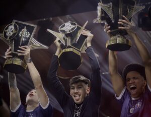 Apollo, Tavin e Neo, trio vencedor da Bda 8 ANOS