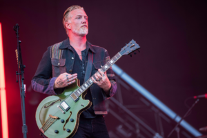 Josh Homme é vocalista do Queens Of The Stone Age (Reuters)