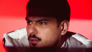 Mascara Billboard 1600 x 90010