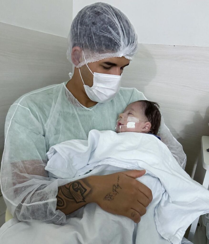 Morre Arthur, filho do sertanejo Zé Vaqueiro, depois de onze meses de internação 1 WhatsApp Image 2024 07 09 at 09.07.09