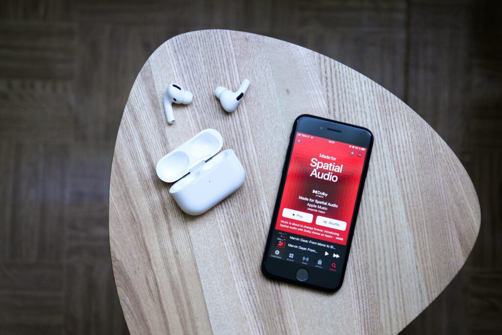 Apple Music tem novas exigências para adição de músicas 1 auguras pipiras OC7Jb9LDIf8 unsplash