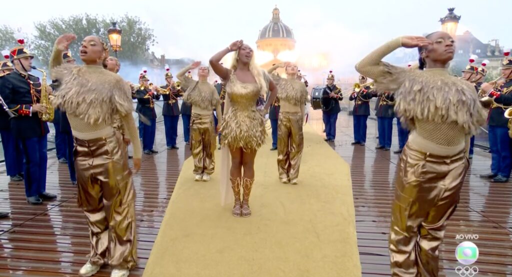 Aya Nakamura se apresenta na cerimônia de abertura das Olimpíadas