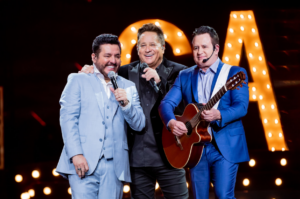 Leonardo com Bruno e Marrone