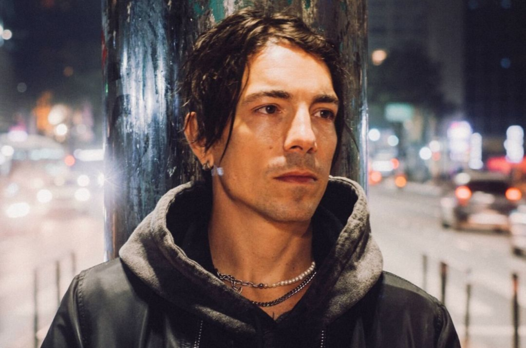 Di Ferrero lança versão de hit de Os Paralamas do Sucesso; veja os bastidores 1 Di Ferrero