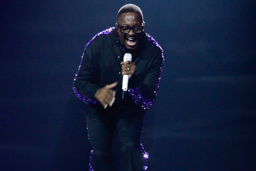 Veja a letra de 'Só Mais Uma Vez', de Mumuzinho e Belo: 1 Mumuzinho durante as gravações do seu DVD 'Conectado'em São Paulo (Foto: Eduardo Martins / Brazil New)