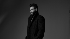 Mascara Billboard 1600 x 90031