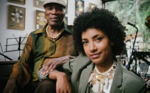 O duo Milton Nascimento e Esperanza Spalding: simpatia e tietagem nos bastidores do NPR Tiny Desk
