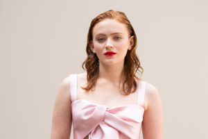 Sadie Sink participou do clipe de Taylor Swift