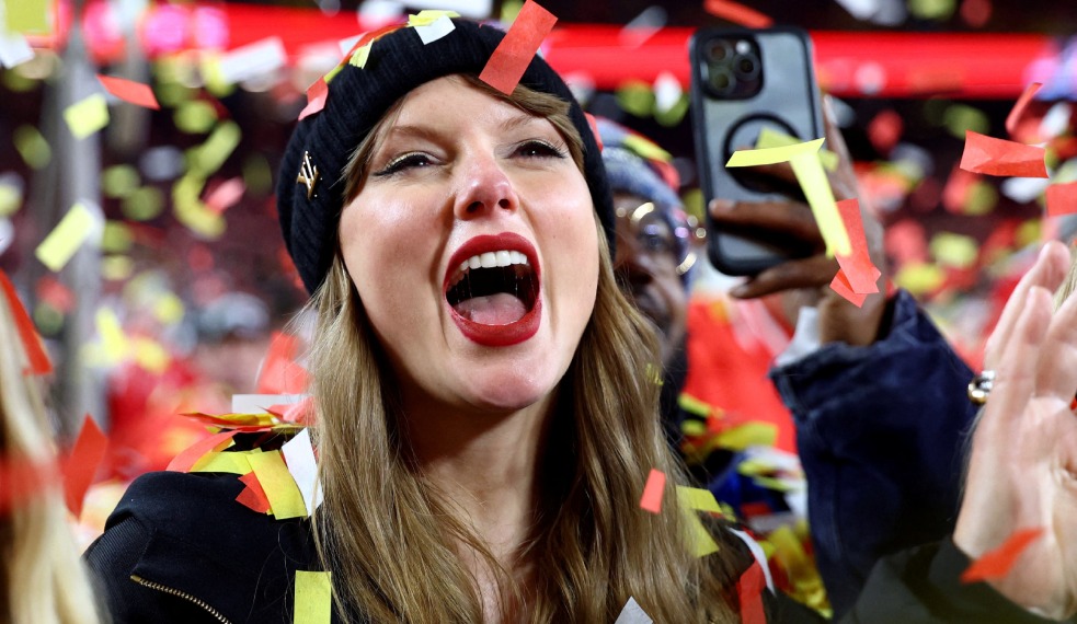 ‘I Knew It, I Knew You’, de Taylor Swift, estreia em 1º lugar no Hot 100