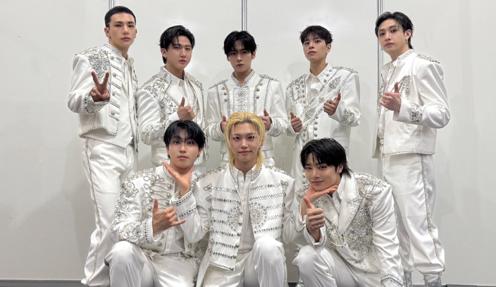 Stray Kids
