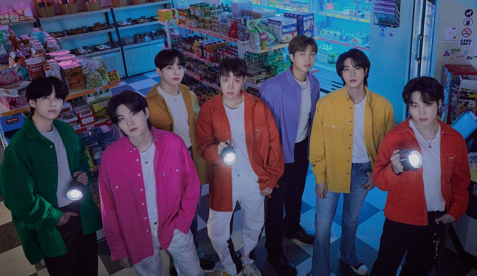Álbuns do BTS, BLACKPINK e Stray Kids conquistam entradas na Bill