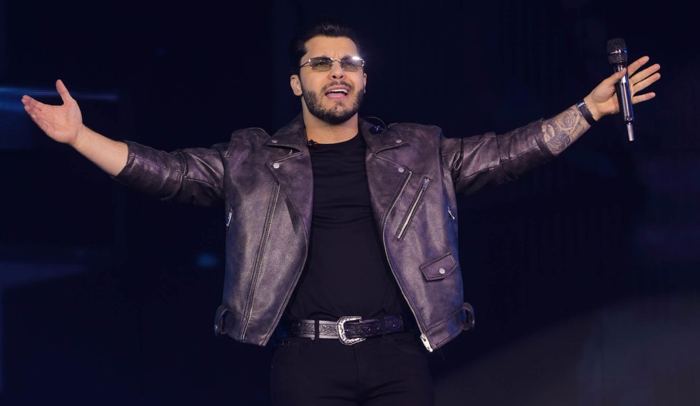 Com 7 faixas, Murilo Huff está em todos os charts da Billboard Brasil