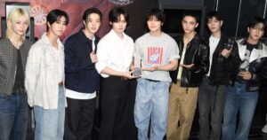 Stray Kids